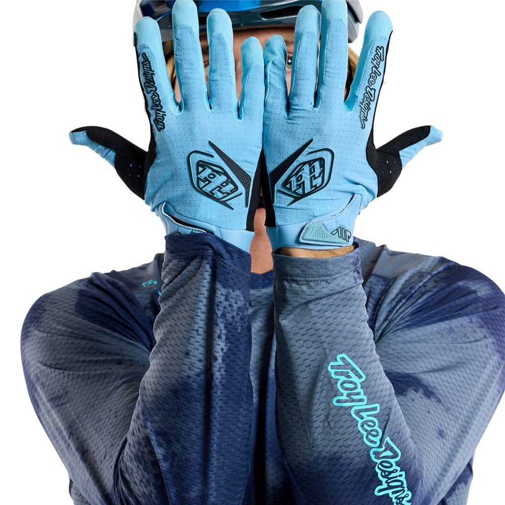TLD 25.1 AIR GLOVE