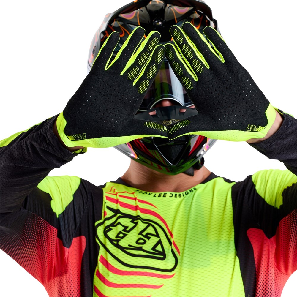 TLD 25.1 YTH AIR GLOVE