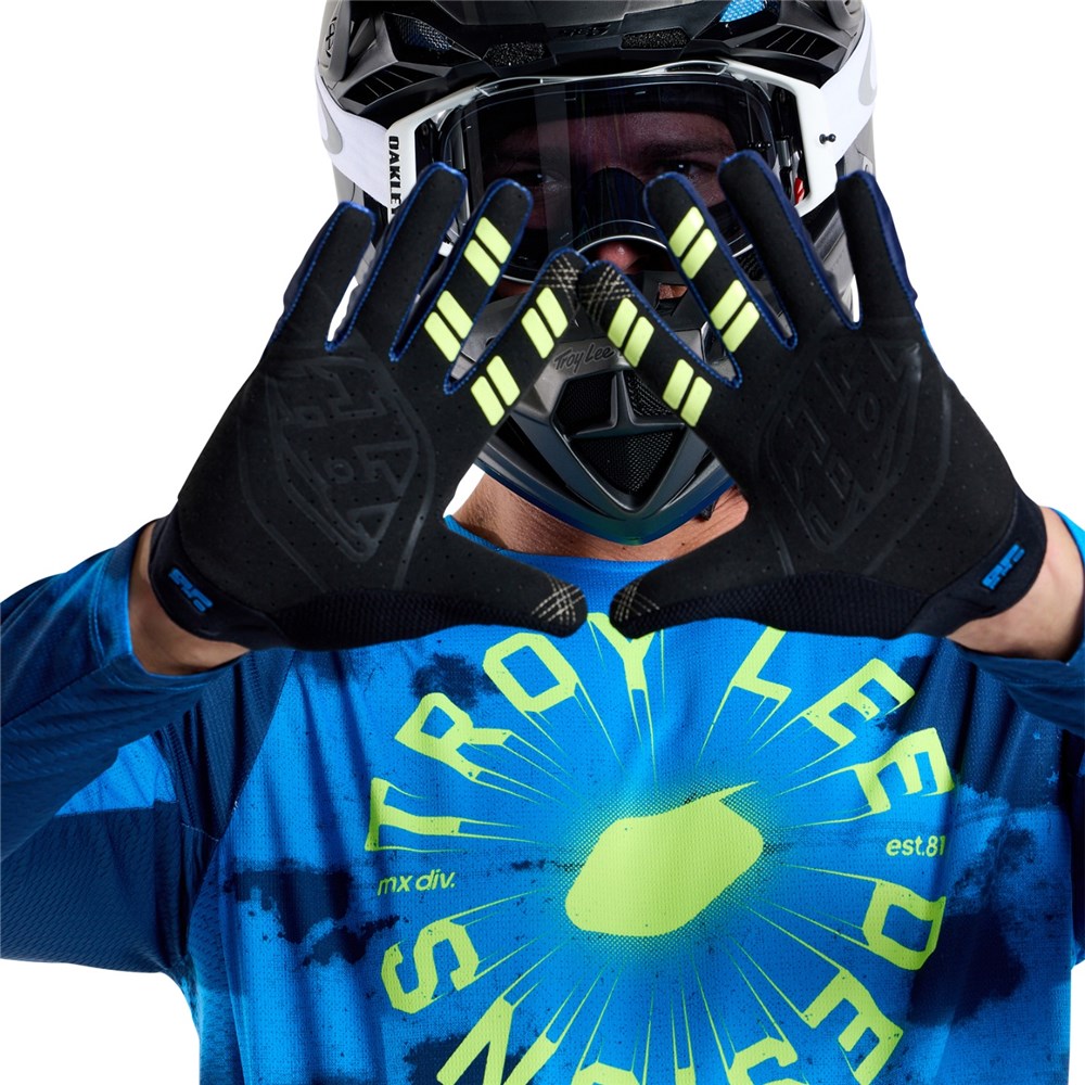 TLD 25.1 GP PRO GLOVE