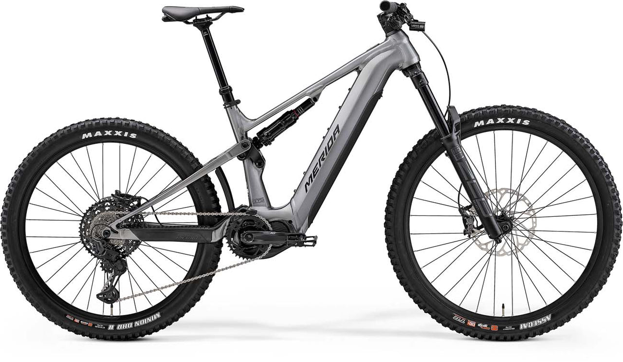 24 Merida eOne Sixty 875 MD - Gunmetal Grey (Black)