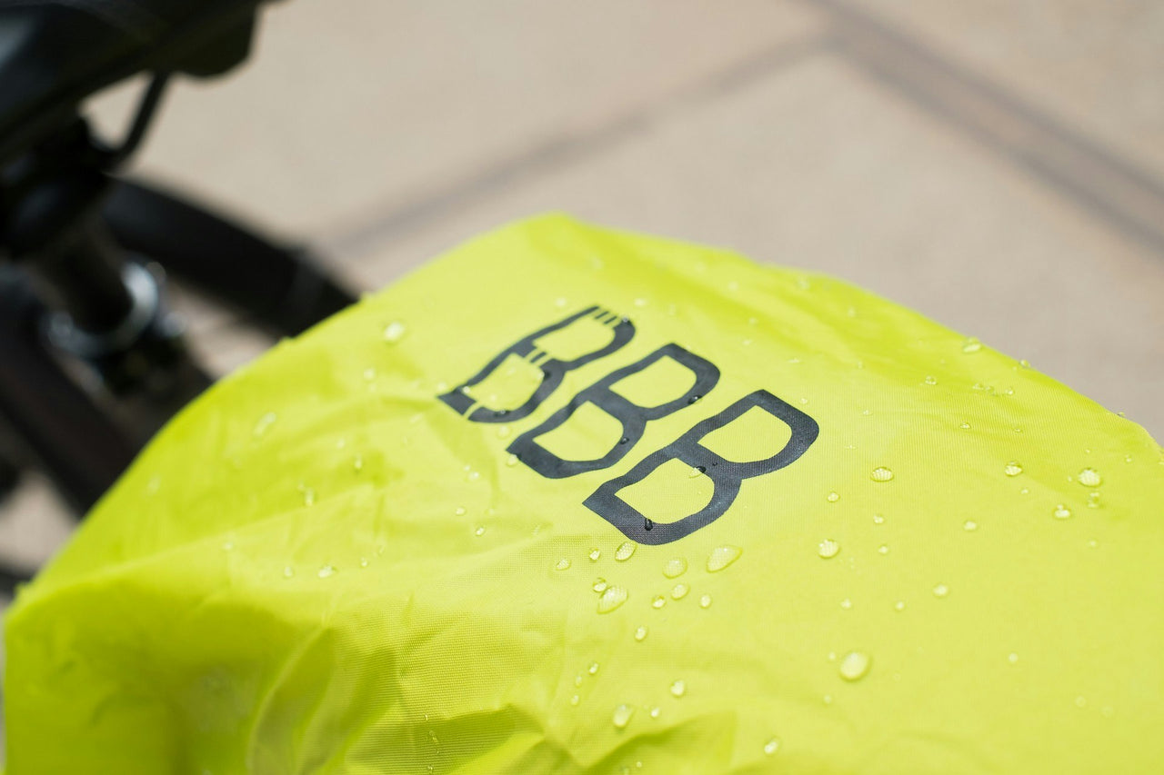 BBB Cycling CarrierCover High-Vis Trunk Bag Cover