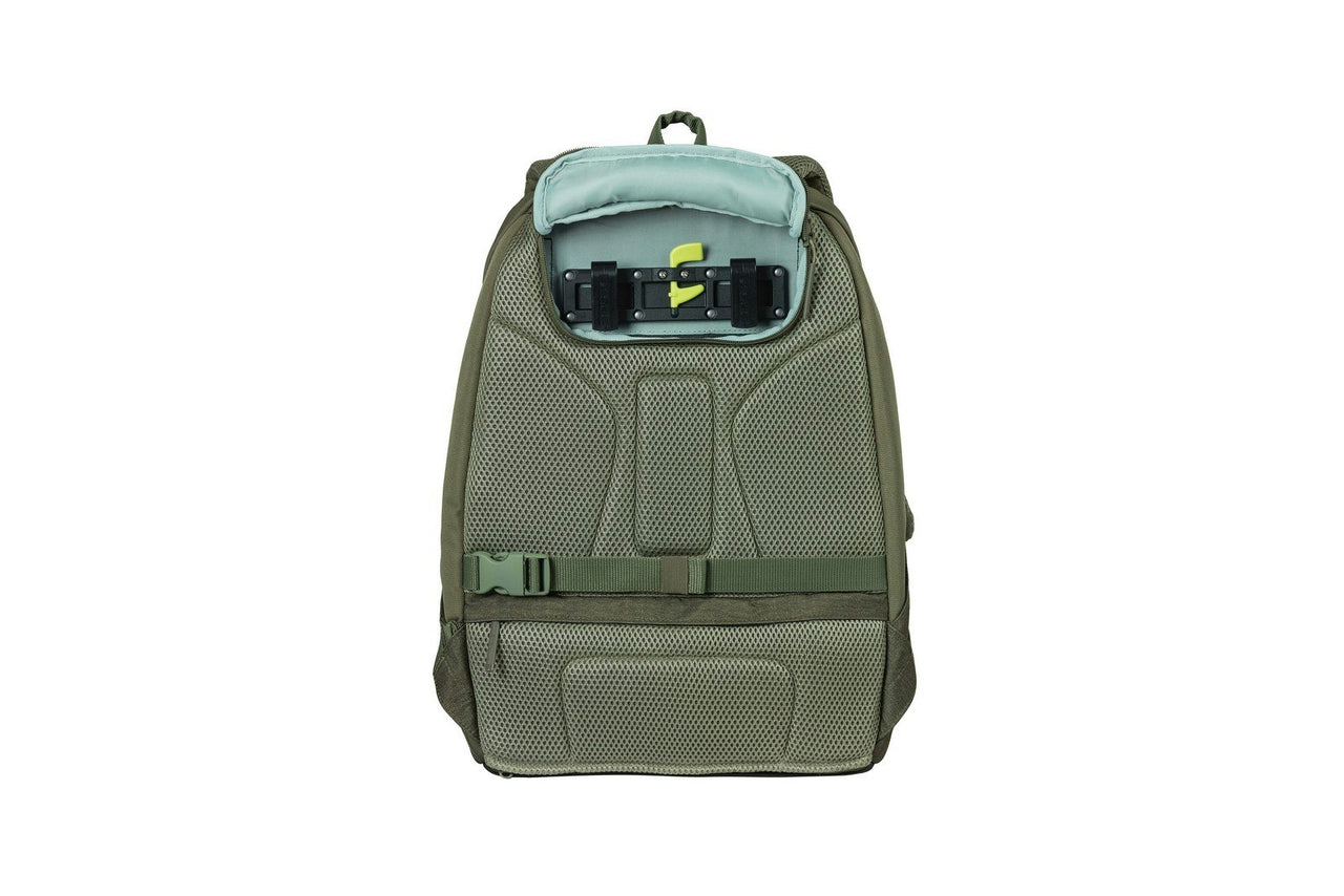 Basil B-Safe Commuter Backpack Green