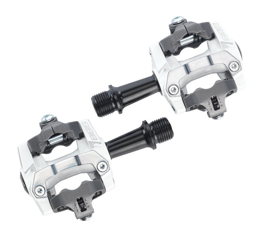 BBB Cycling Clipless ForceMount White Crmo Axle