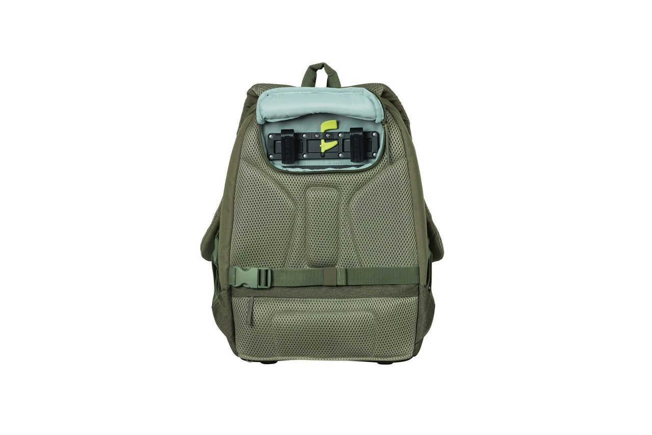 Basil B-Safe Commuter Backpack Dames Nordlicht Green