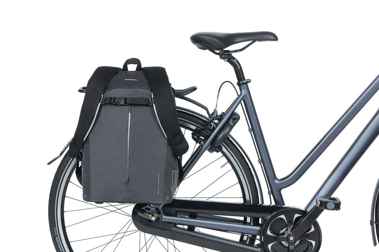 Basil B-Safe Commuter Backpack Black