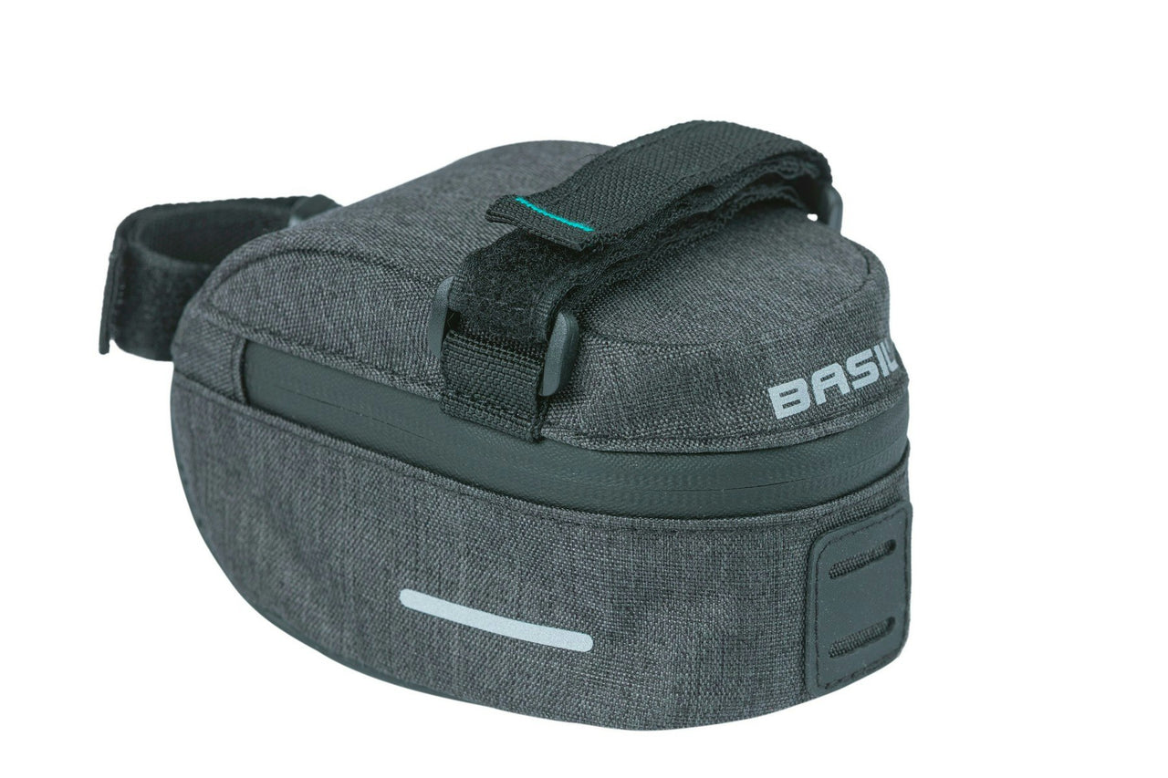 Basil Discovery 365D Saddle Bag Small 0.5L Black Melee